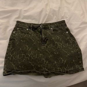 American Eagle green jean skirt